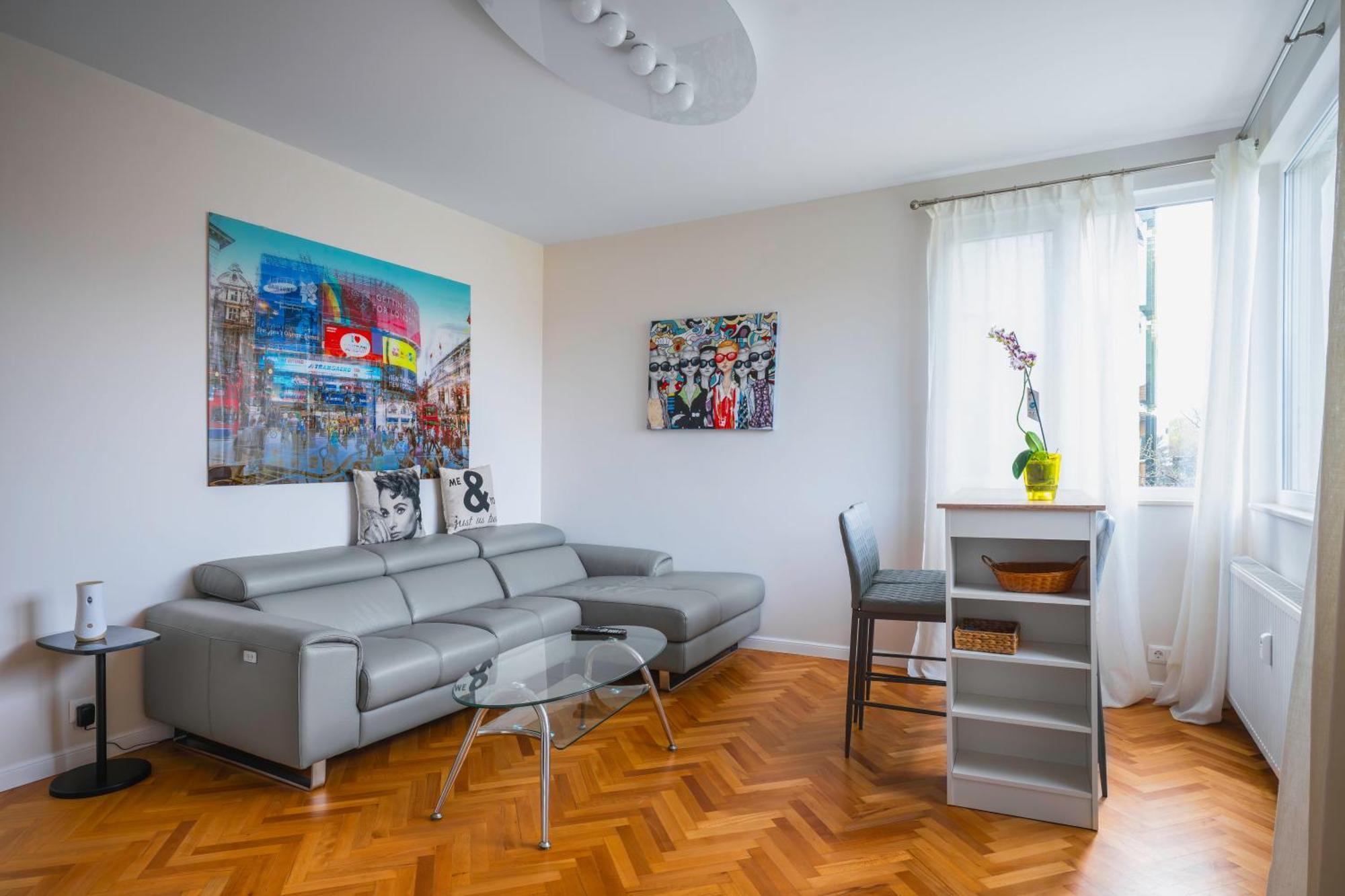 New With The Best View - 2Bd Bright Flat Near Ndk Σόφια Εξωτερικό φωτογραφία
