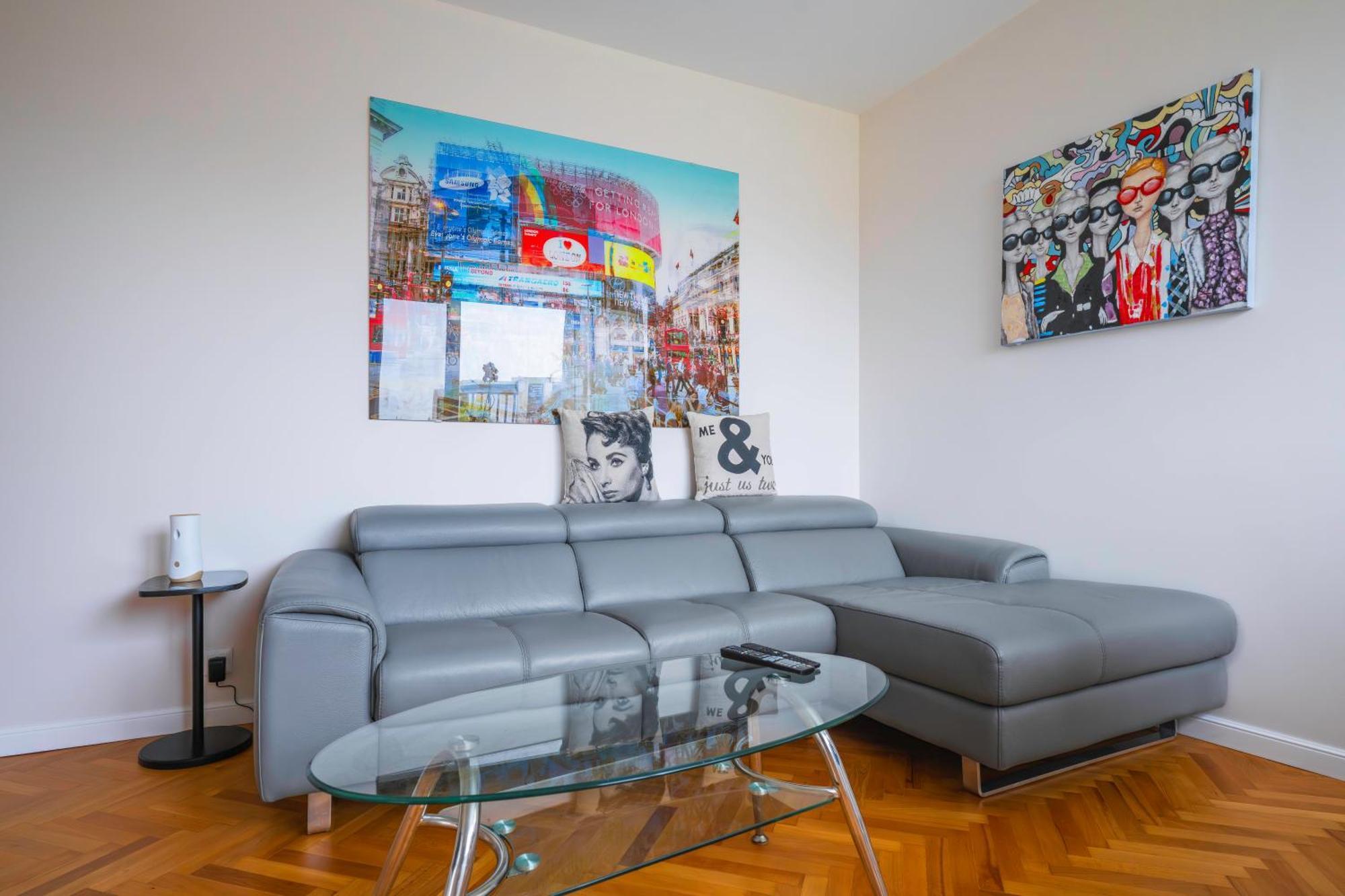 New With The Best View - 2Bd Bright Flat Near Ndk Σόφια Εξωτερικό φωτογραφία
